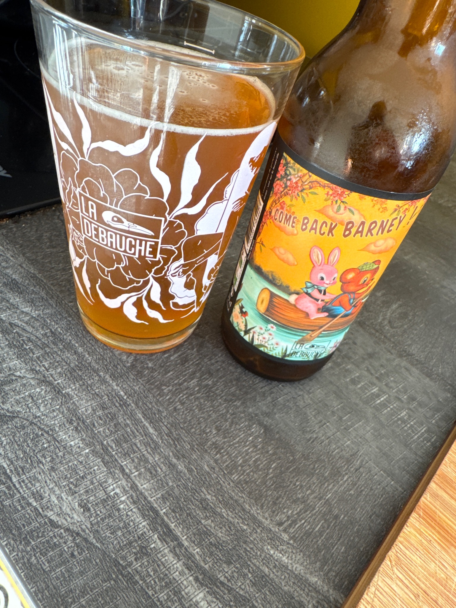 Come Back Barney !, France