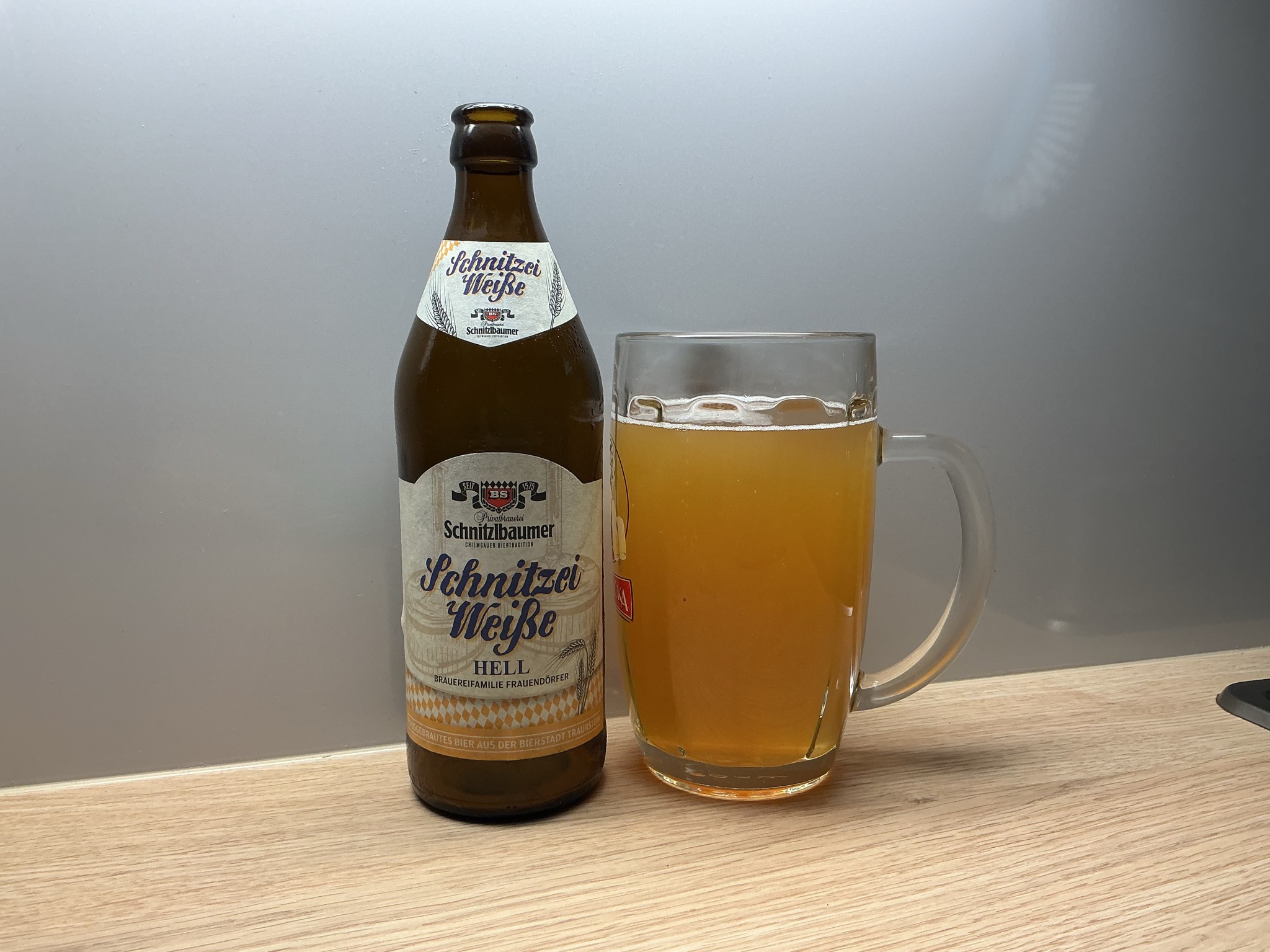 Schnitzei Weiße Hell, Privatbrauerei Schnitzlbaumer