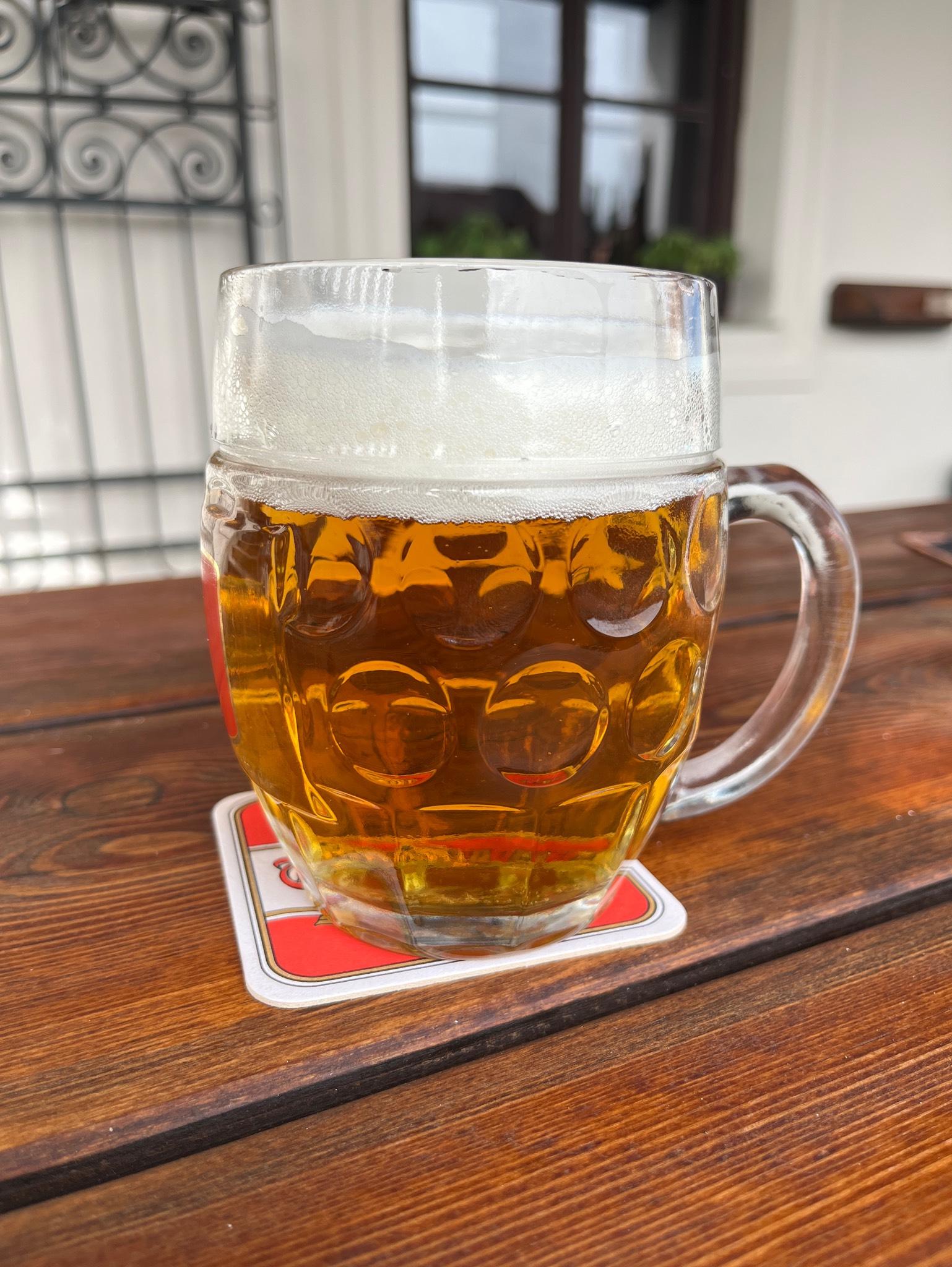 Světlý Ležák Petr Vok, Pivovar Eggenberg