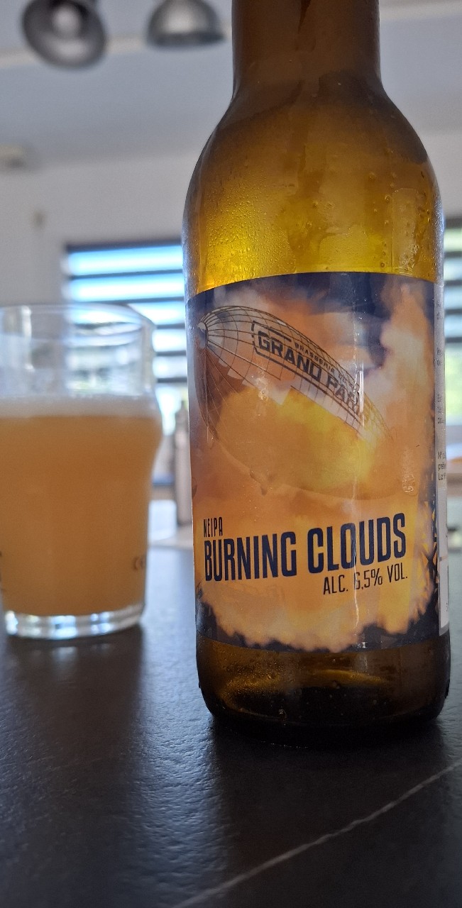 Burning Clouds, France