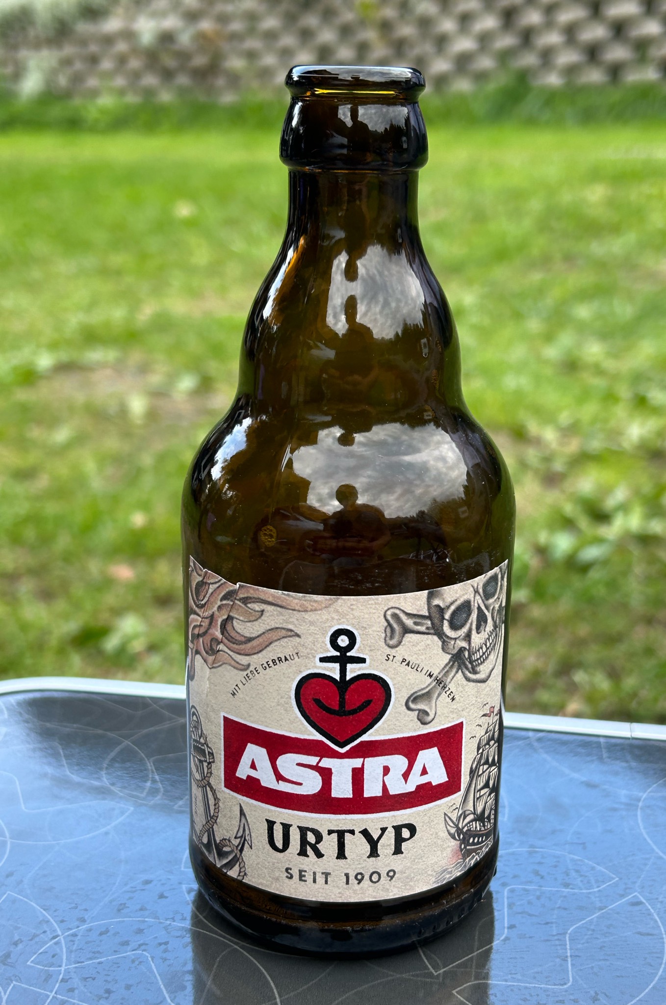 Astra Urtyp / Premium, Holsten-Brauerei (Carlsberg)