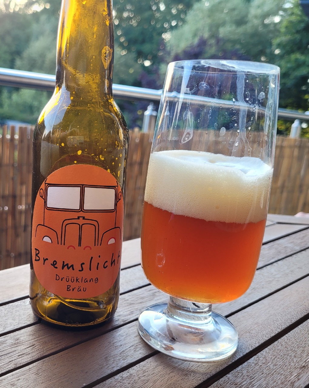 Bremslicht, Drüüklang Bräu