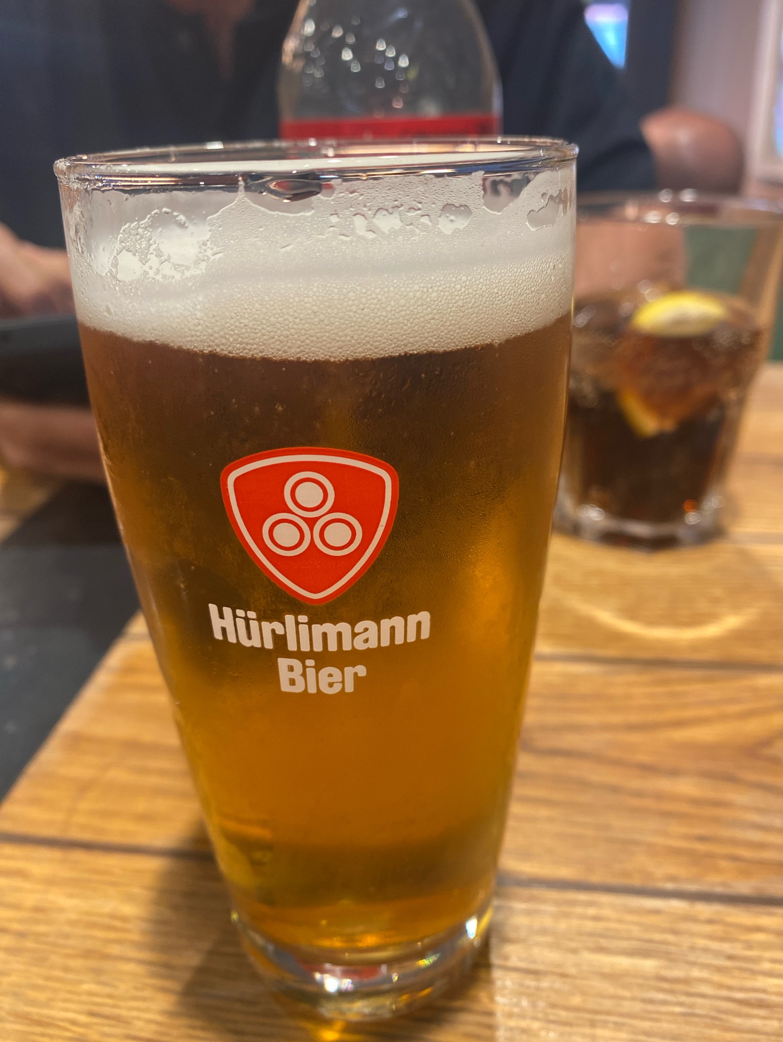 Hürlimann Lagerbier, Feldschlösschen (Carlsberg)