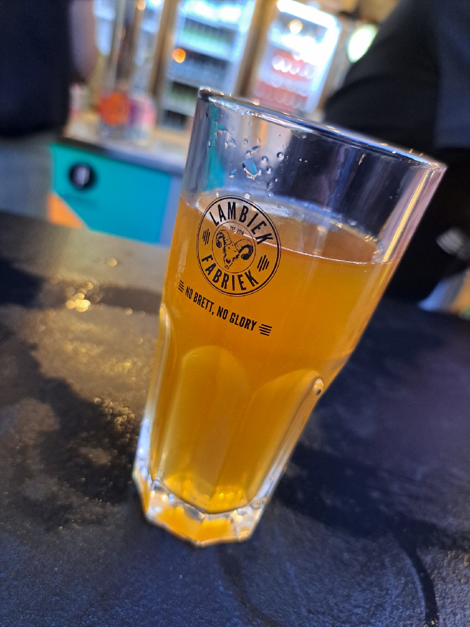 Juicy & Wild Muscar-Elle (2022), Lambiek Fabriek