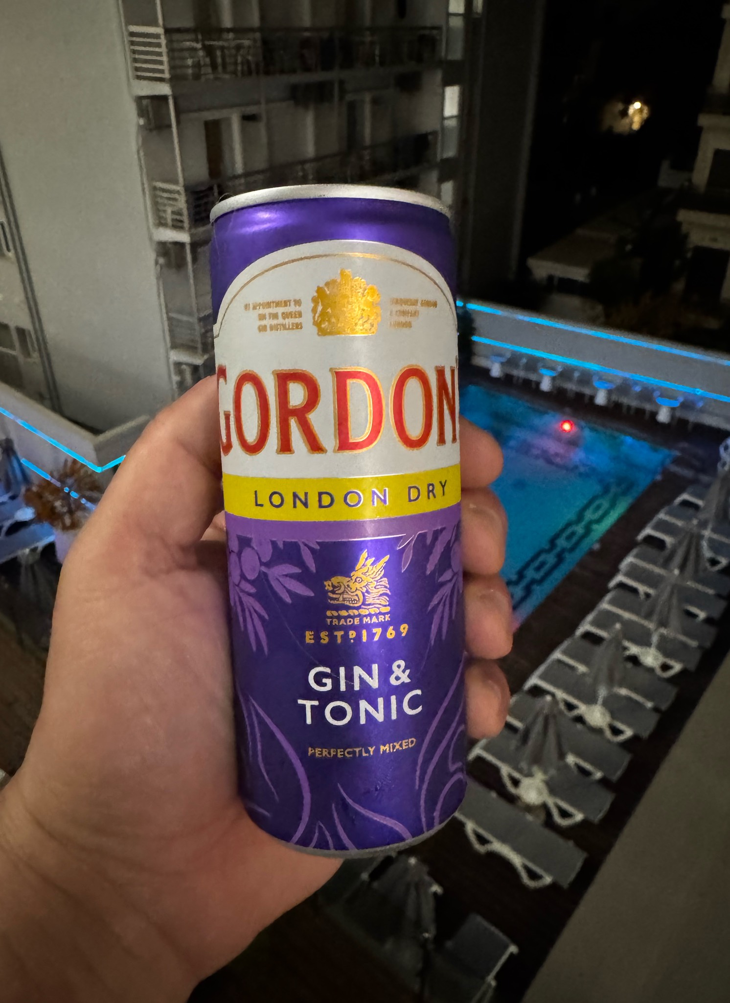 Gordon's London Dry Gin & Tonic, Alexander Gordon & Co