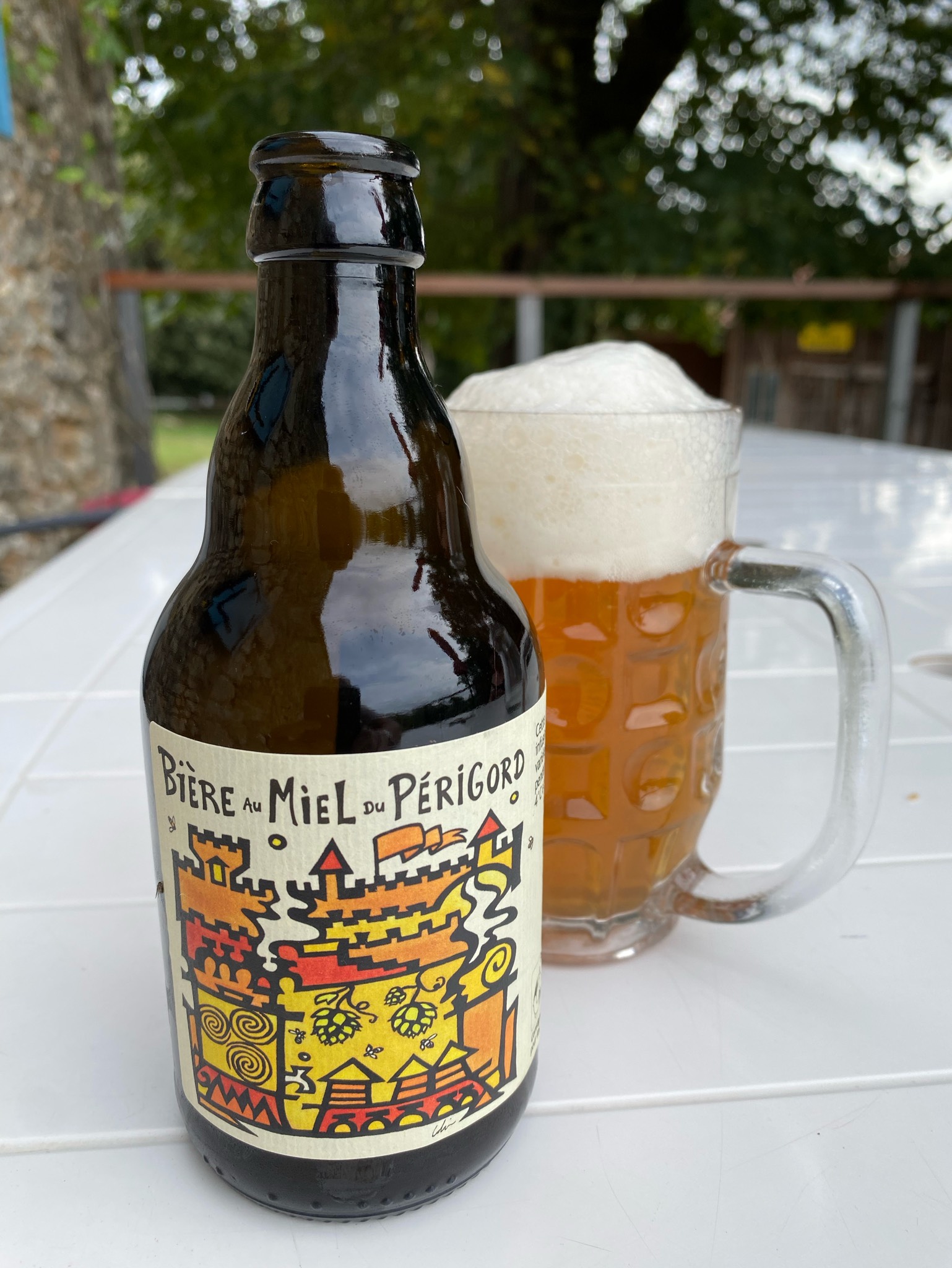 Croix Du Rat Au Miel Du Périgord, France