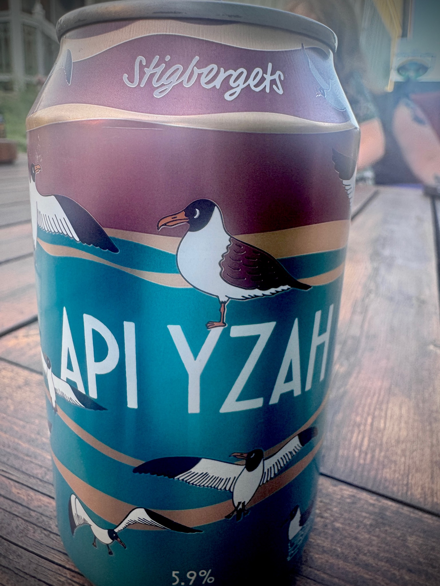 API Yzah, Sweden