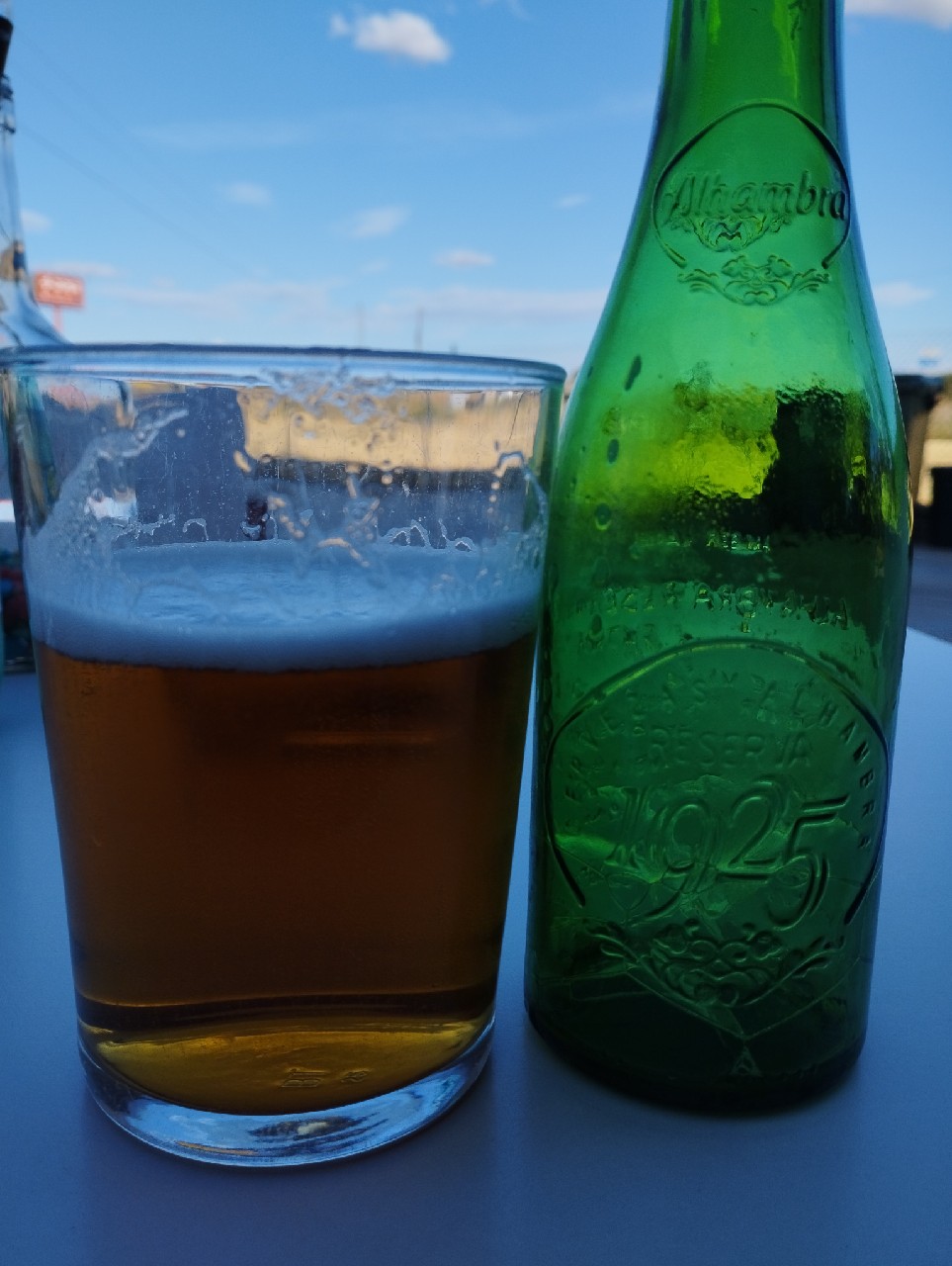 Alhambra Reserva 1925, Alhambra (Grupo Mahou-San Miguel)