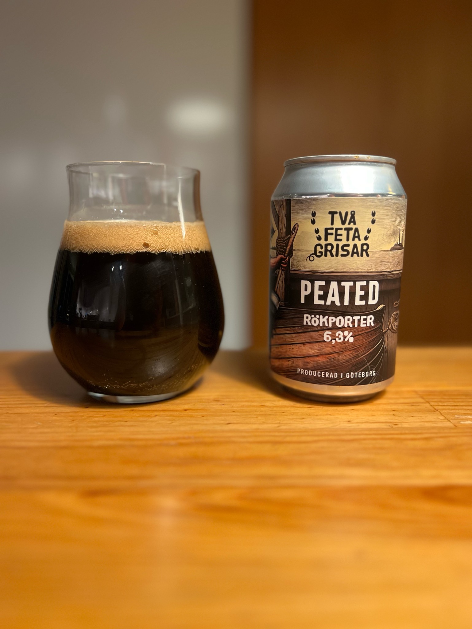 Peated Rökporter, Två Feta Grisar