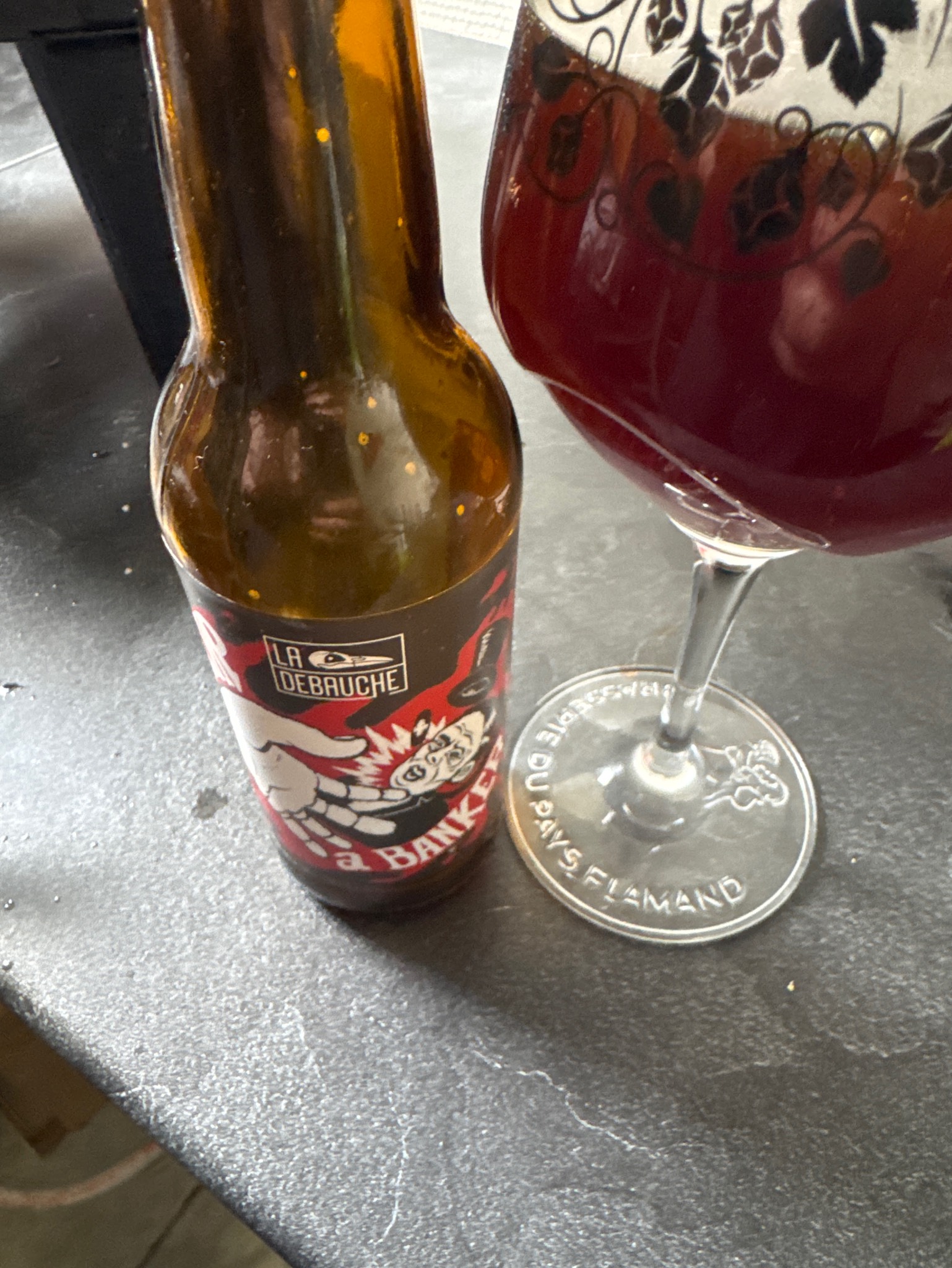 Slap A Banker, France