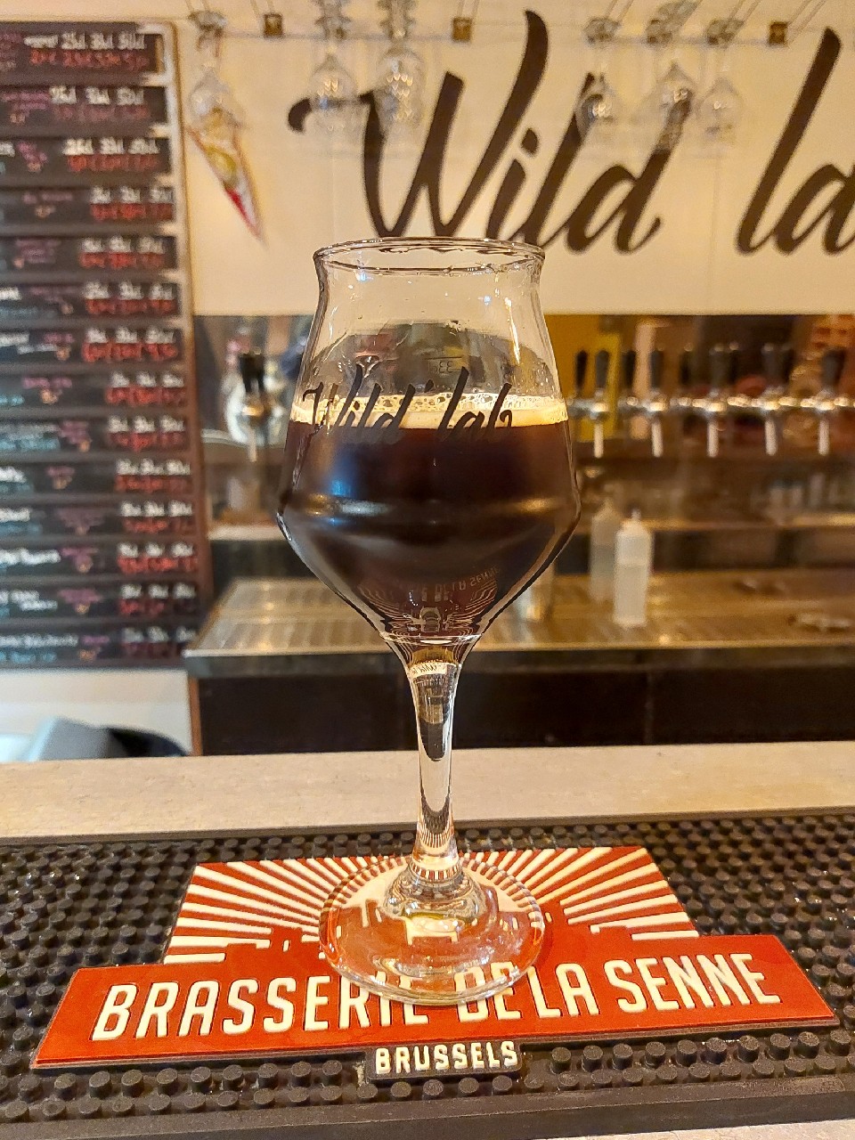 Winter Stout Nitro, Poland