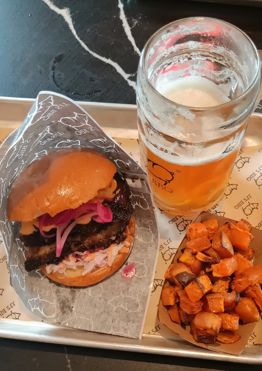 JJ's BBQ APA, Finland