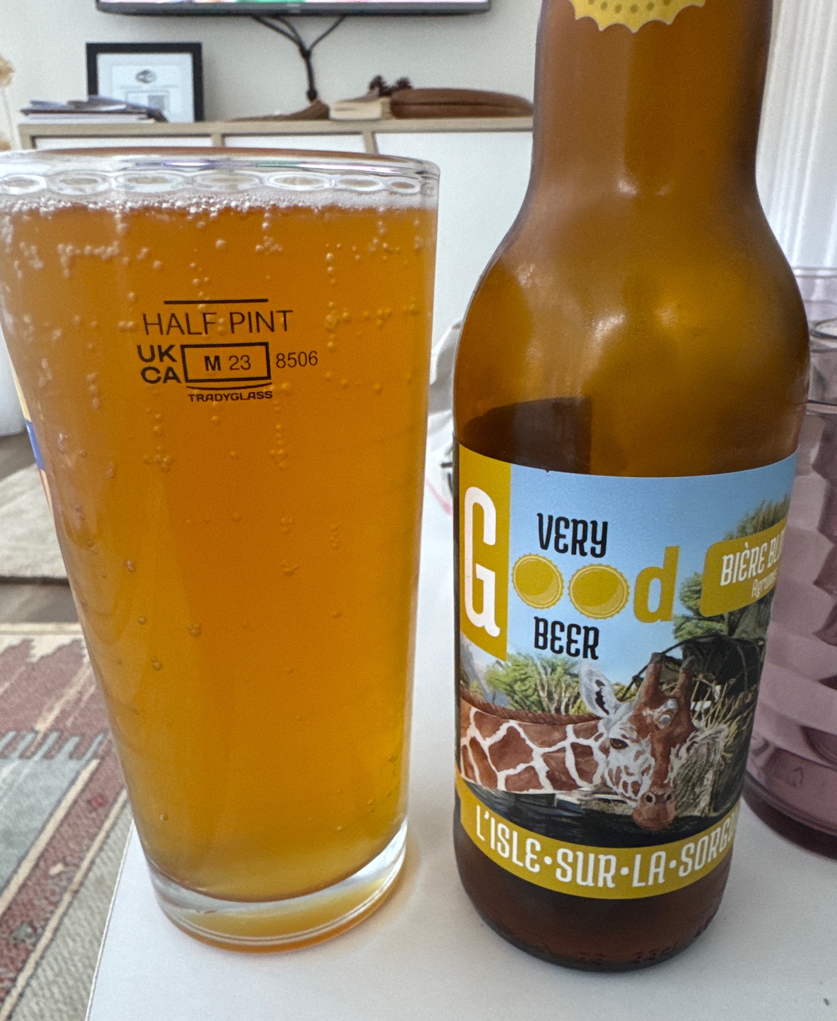 Bière Des Alpilles Blonde, France