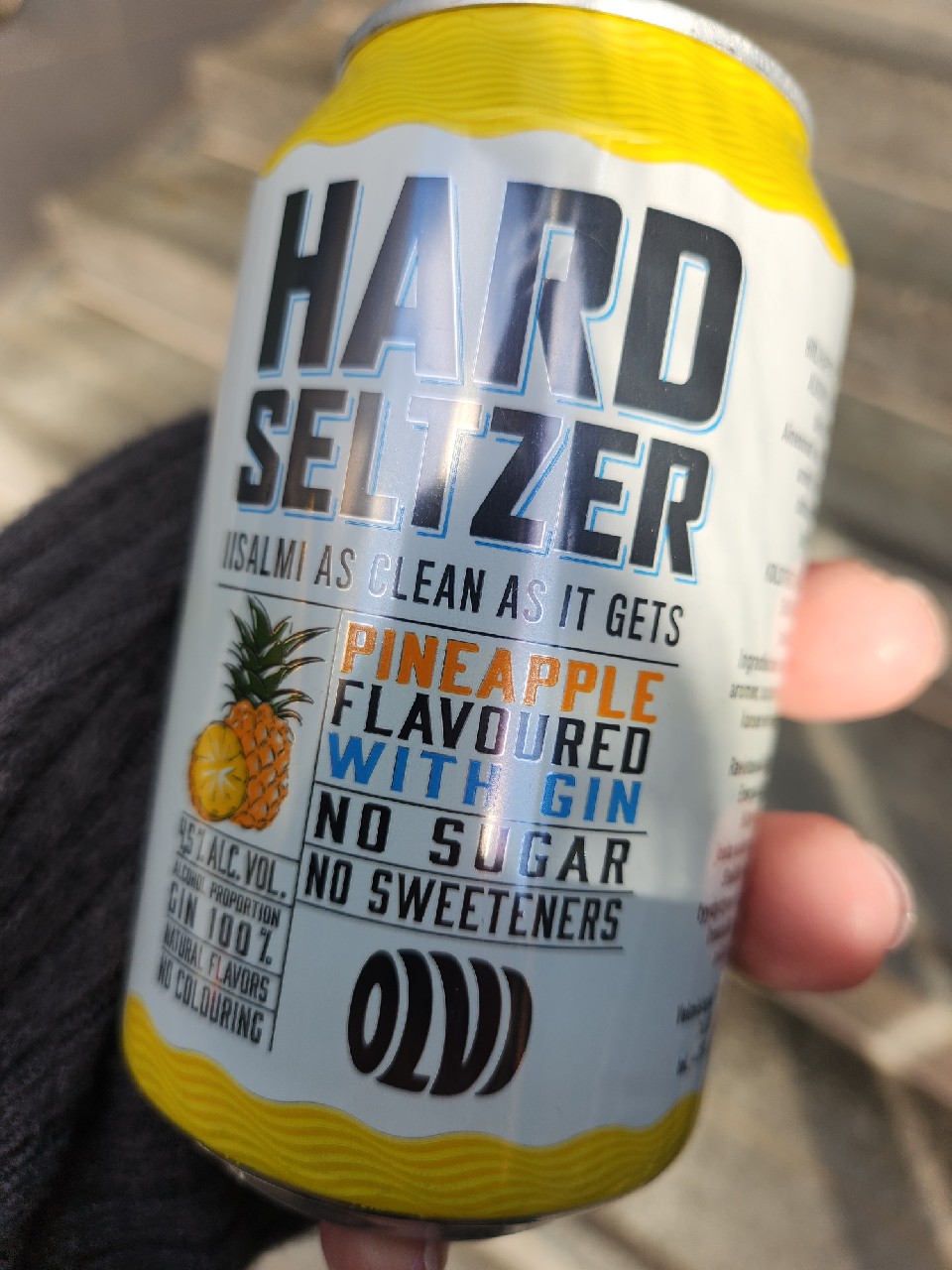 Hard Seltzer Gin & Pineapple, Finland