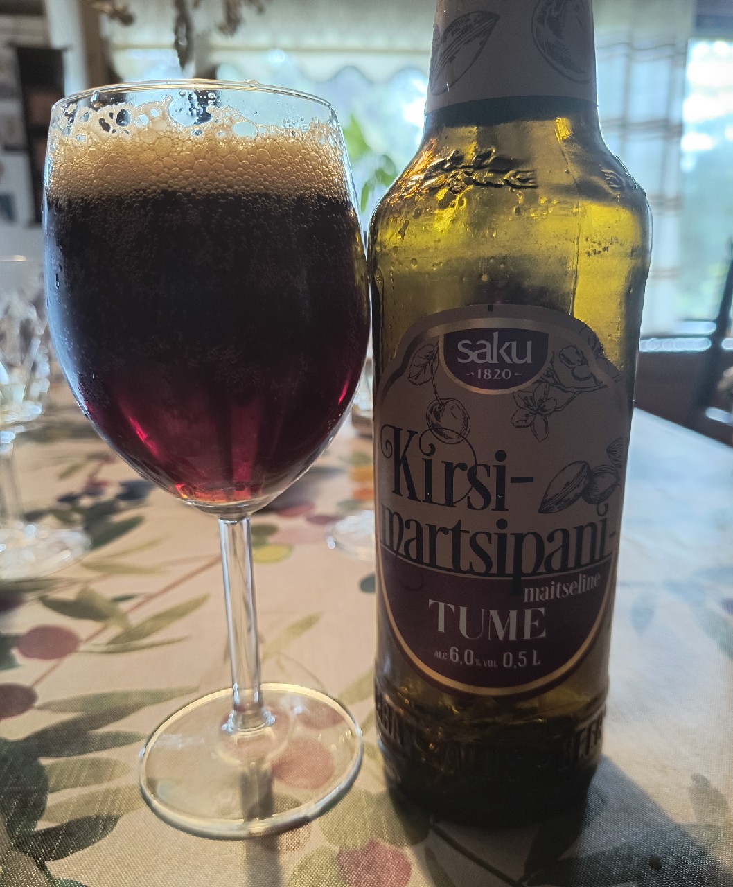 Kirsi-Martsipani Tume, Estonia