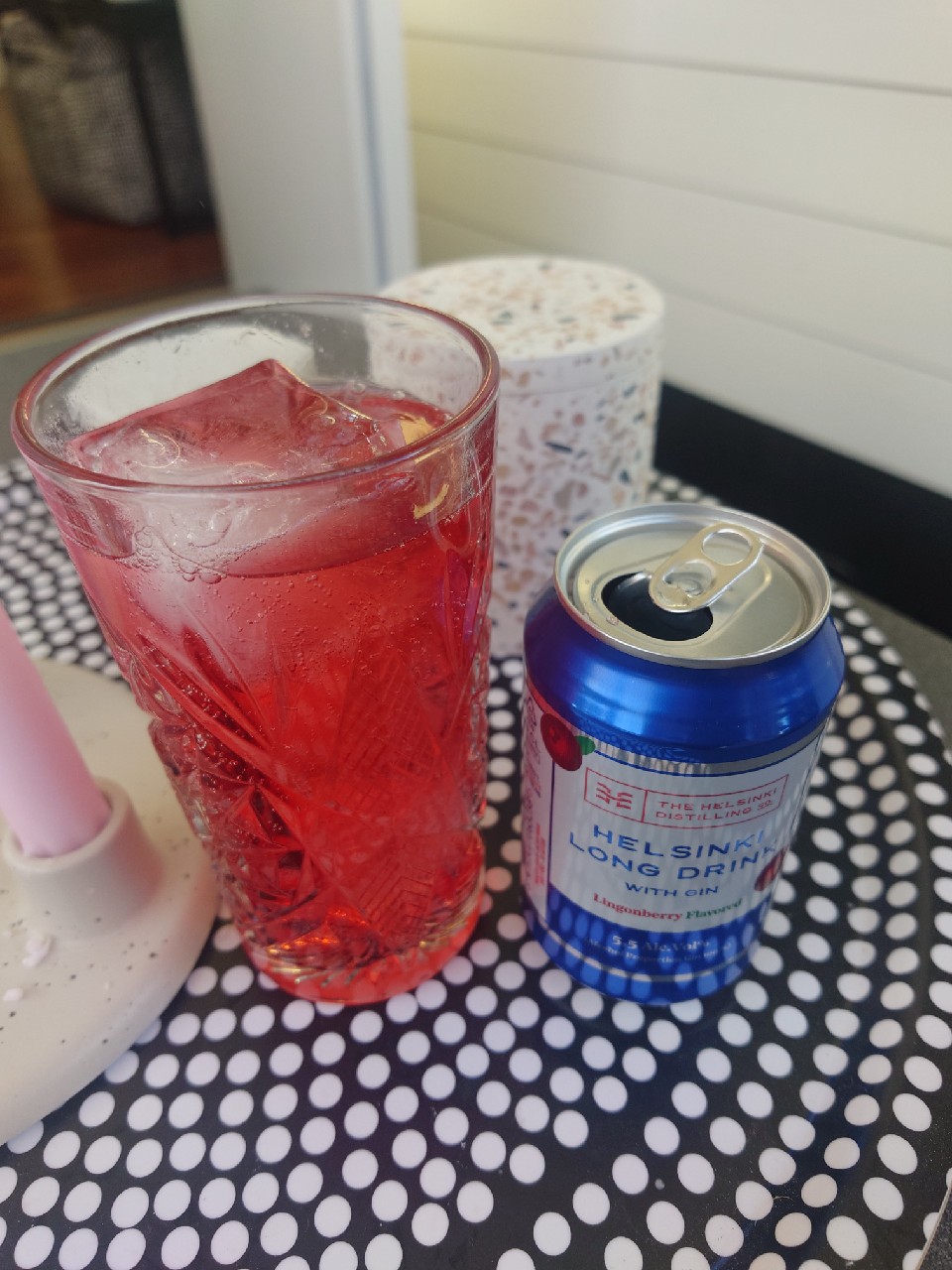 Helsinki Long Drink: Lingonberry, The Helsinki Distilling Co. (Olvi)
