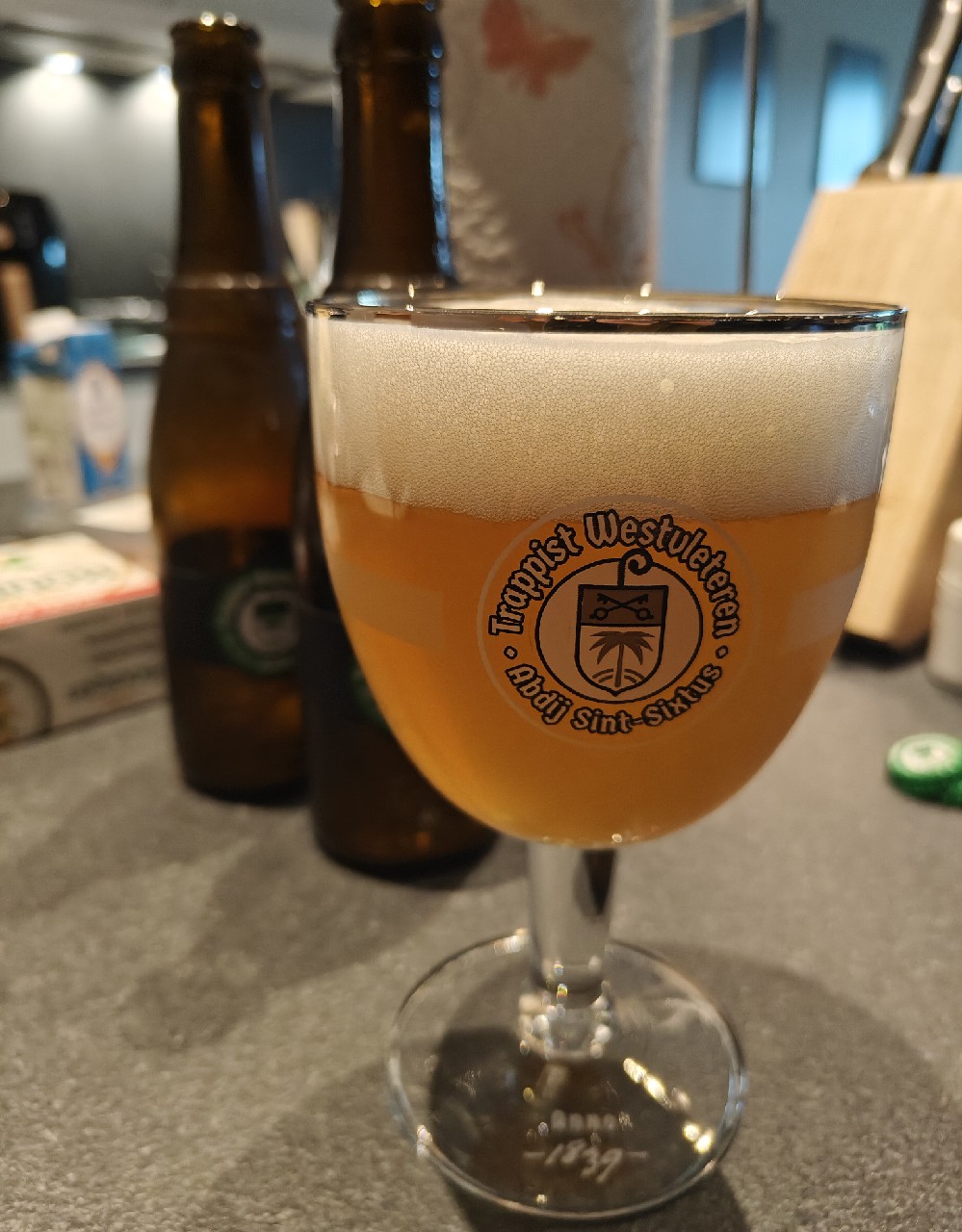 Westvleteren 6 Blonde, Belgium