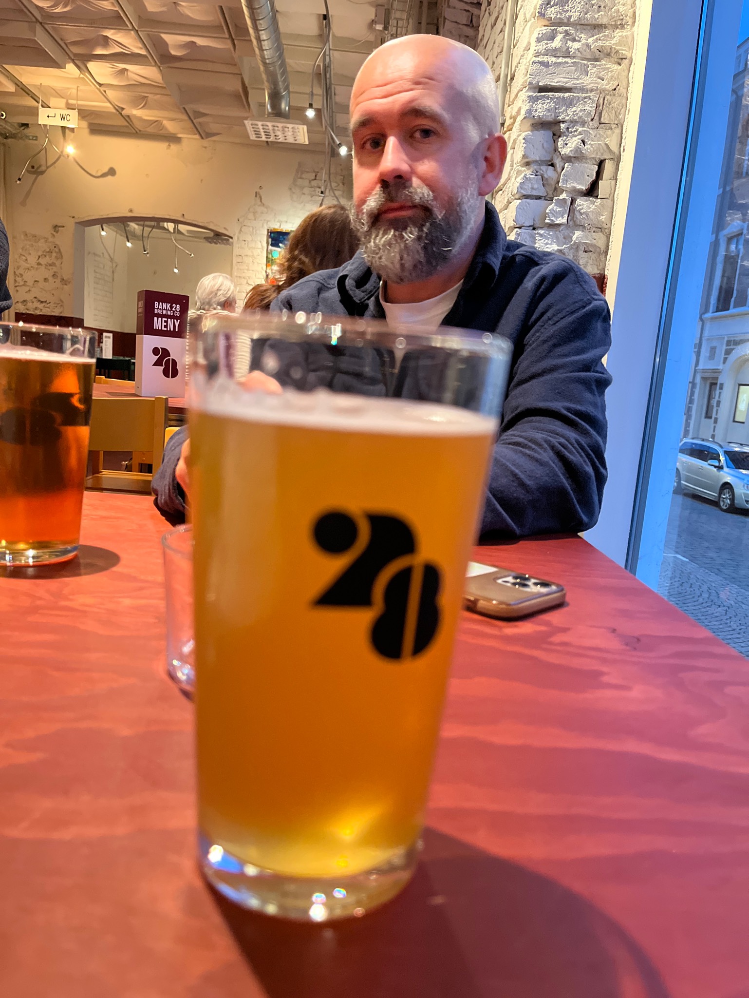 Whiny white weissbeer, Glomens bryggeri