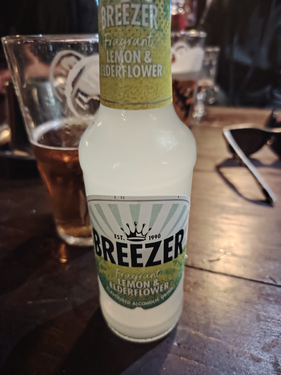 Breezer Lemon & Elderflower, Bermuda