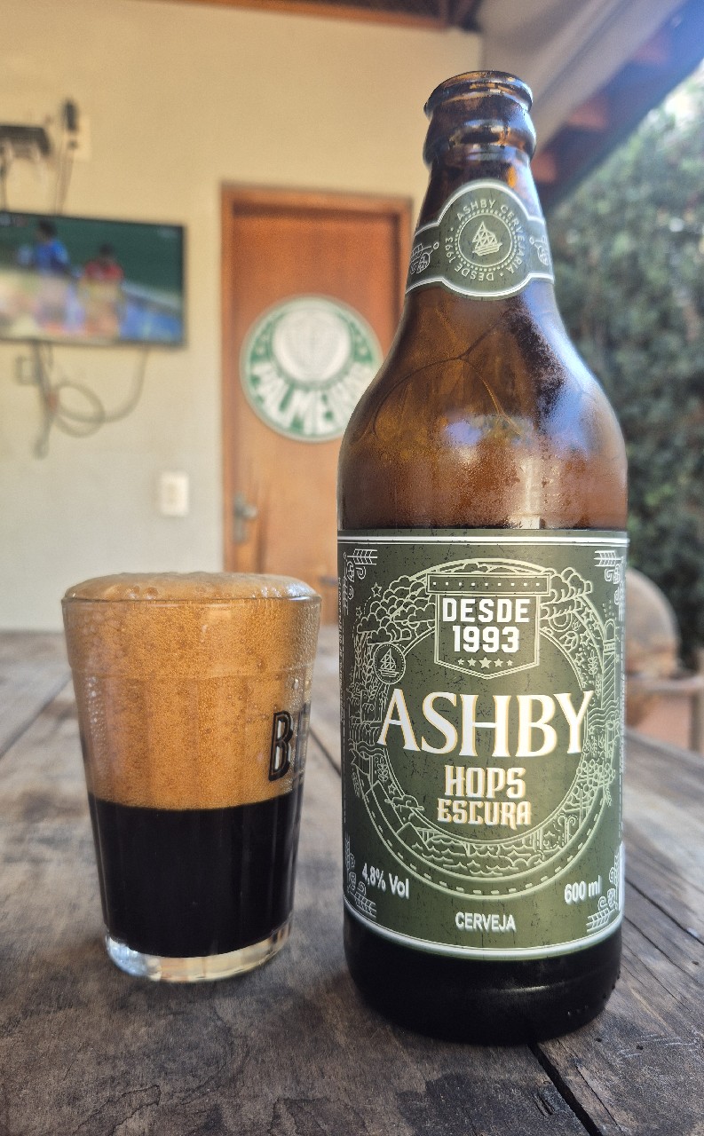 Ashby Hops Escura, Cervejaria Ashby