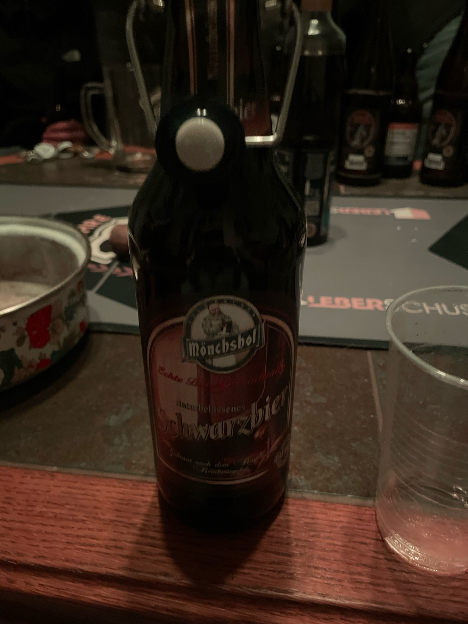 Mönchshof Naturbelassenes Schwarzbier, Kulmbacher Brauerei