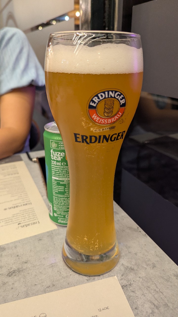 Erdinger Weißbier / Hefe-Weizen, Germany