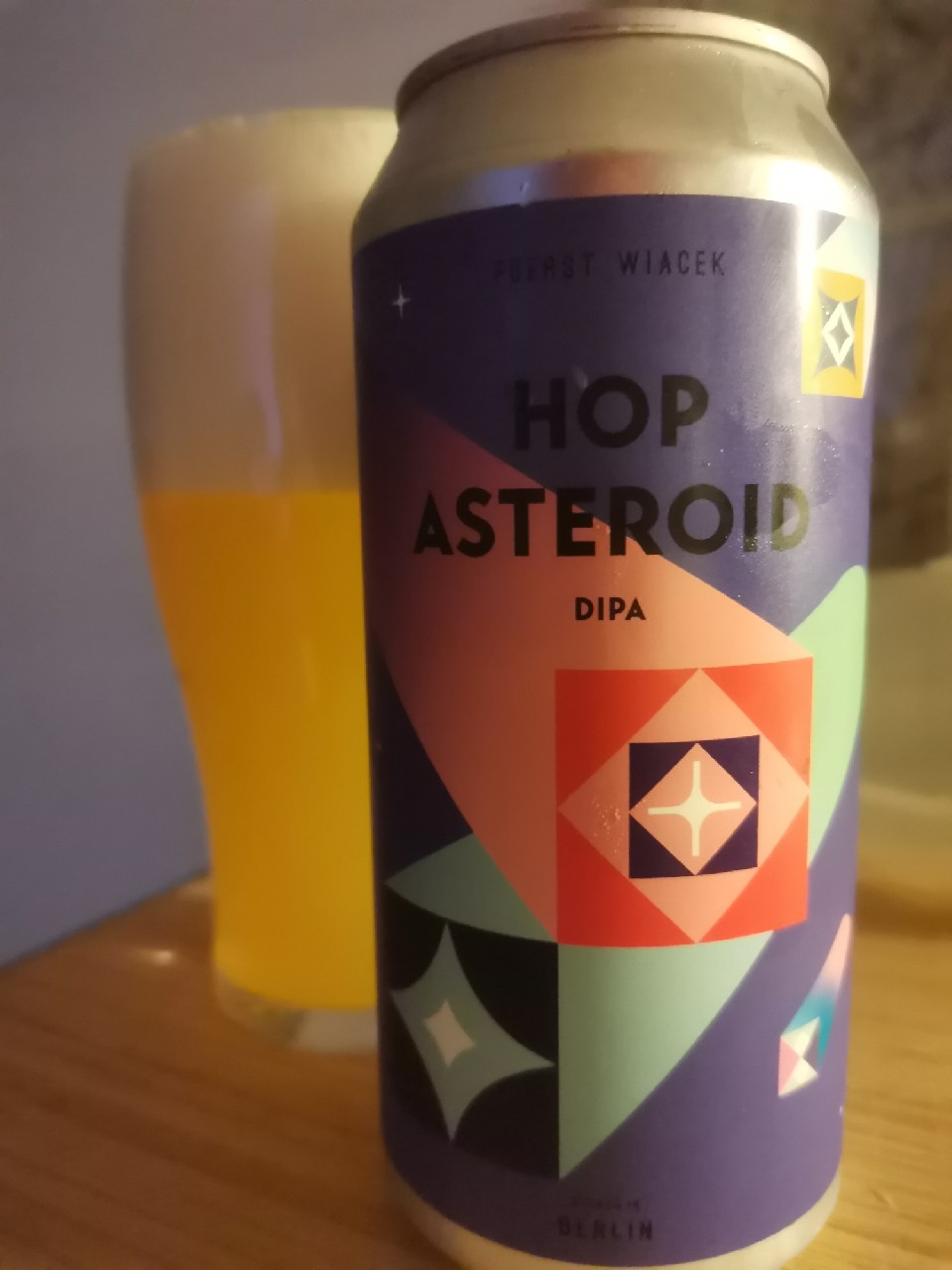 Hop Asteroid, Fuerst Wiacek Berlin