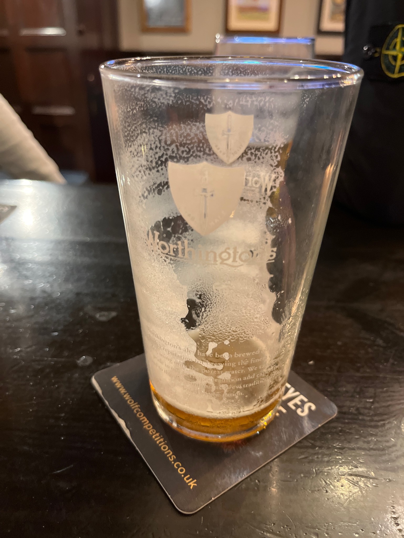 Worthington's Creamflow / Worthington's Best Bitter, England
