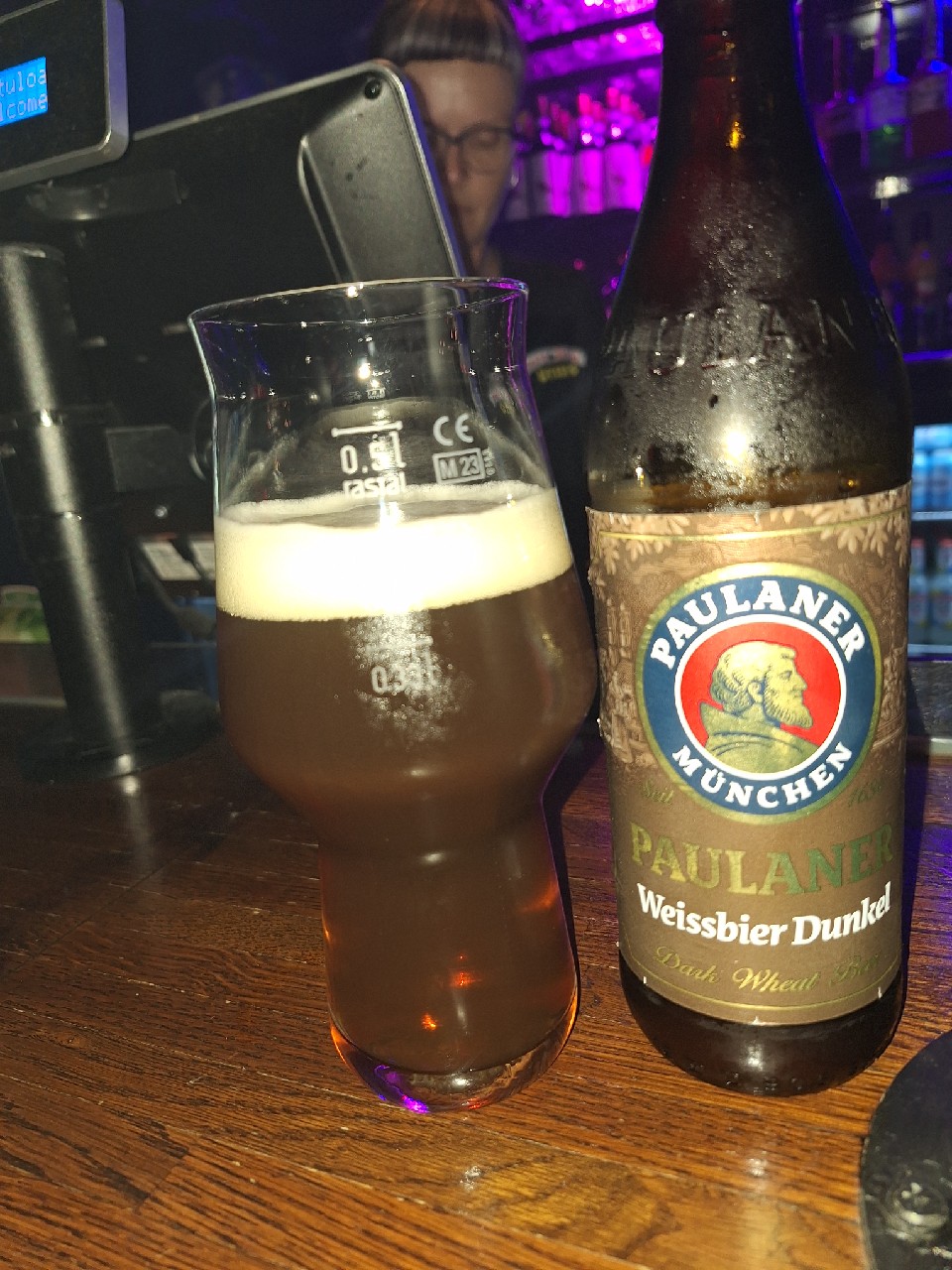 Paulaner Hefe-Weißbier Dunkel, Paulaner Brauerei