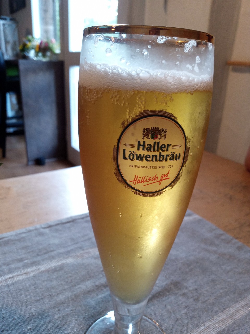 Edel-Pils, Haller Löwenbräu