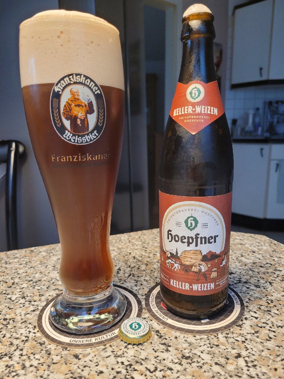 Hoepfner Keller-Weizen Dunkel, Privatbrauerei Hoepfner