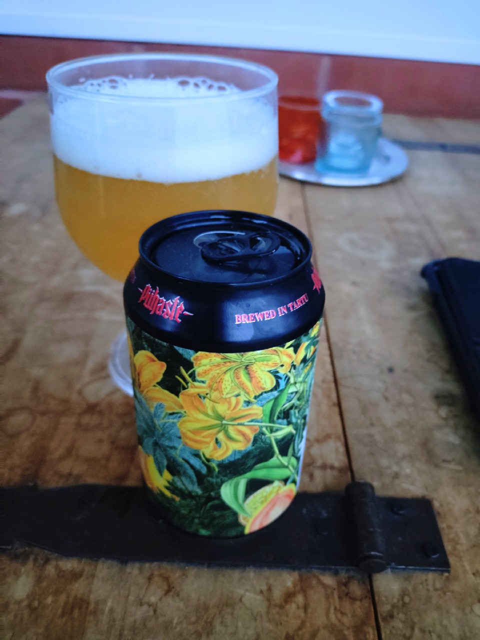 EchoTropica, Estonia