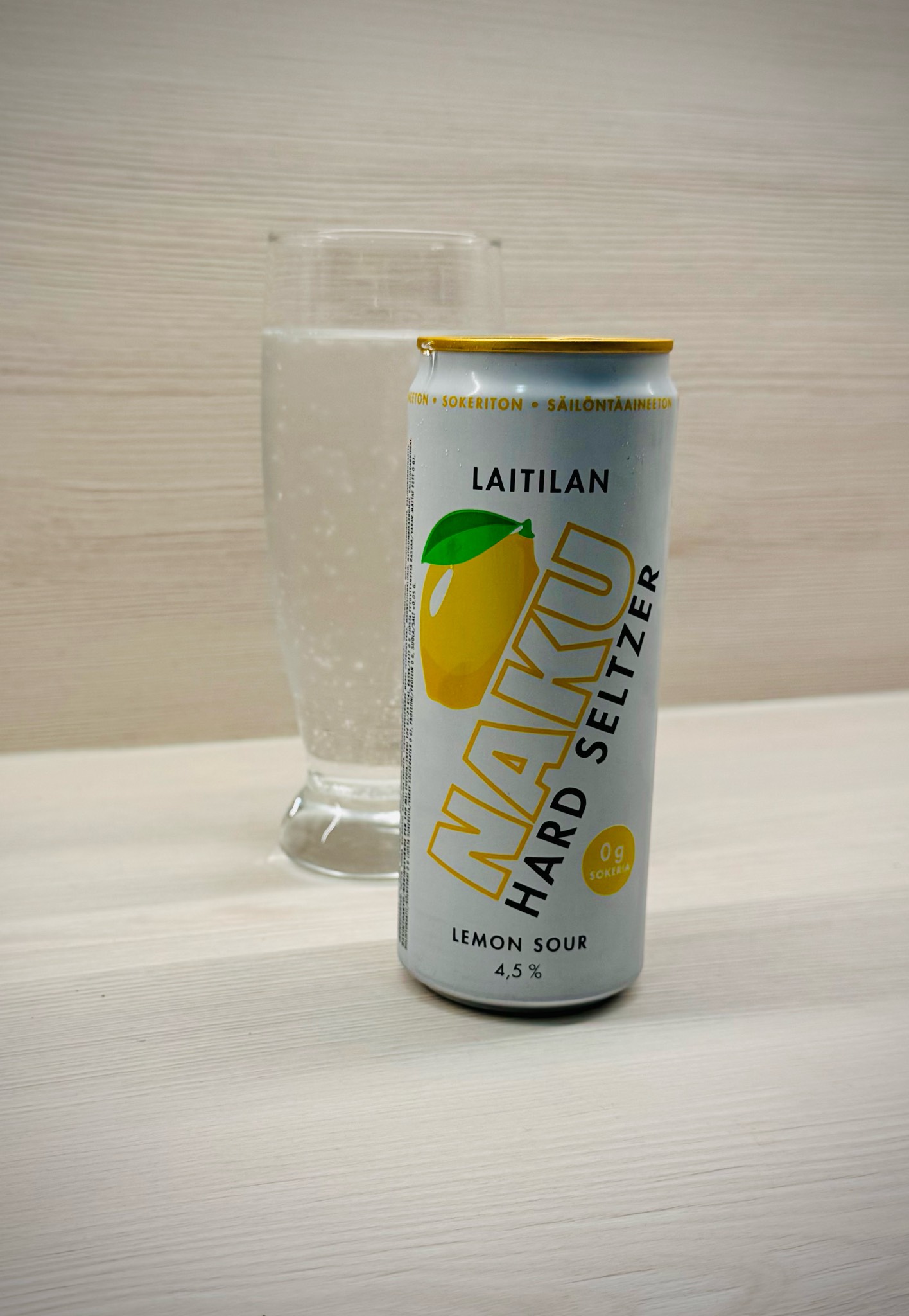 NAKU Hard Seltzer Lemon Sour, Finland