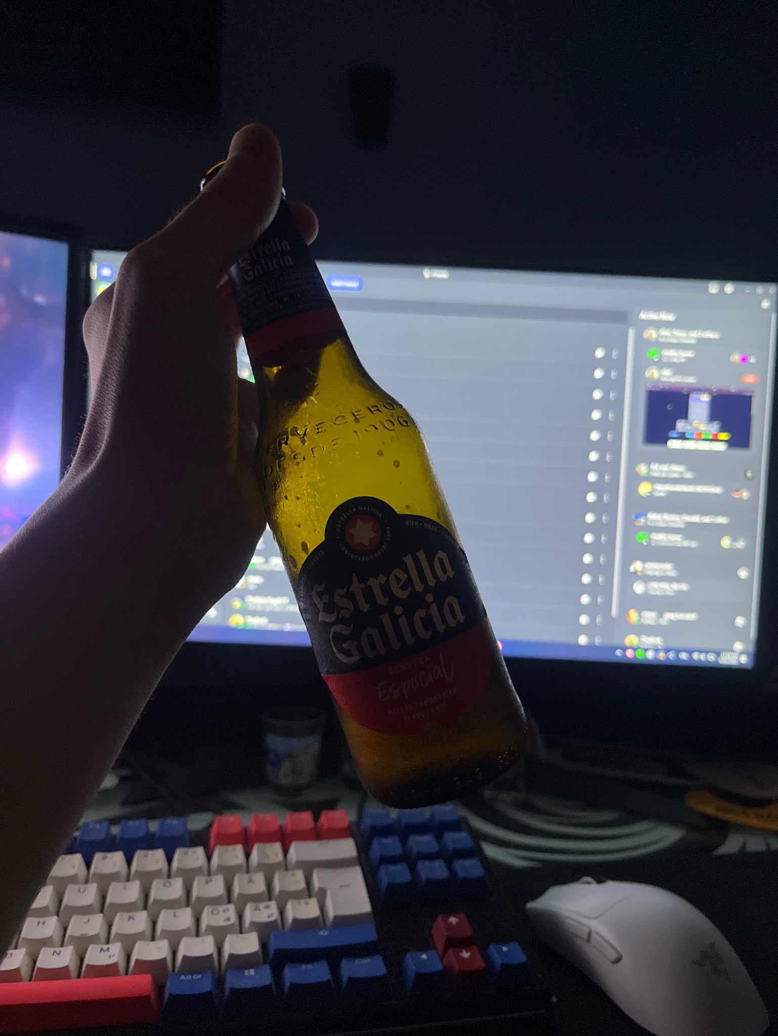 Estrella Galicia Especial, Hijos de Rivera, S.A.U.