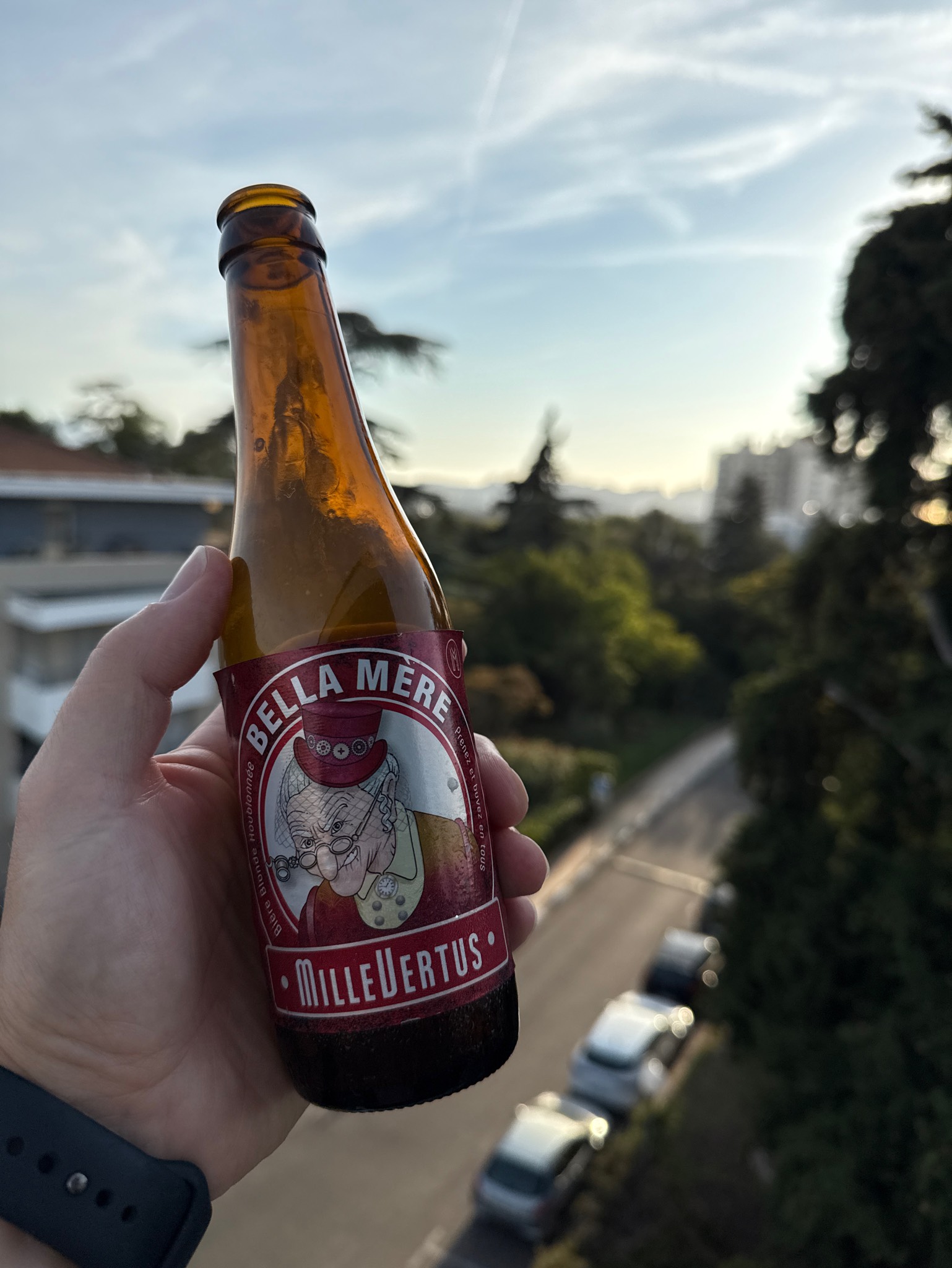 Bella Mère, Belgium