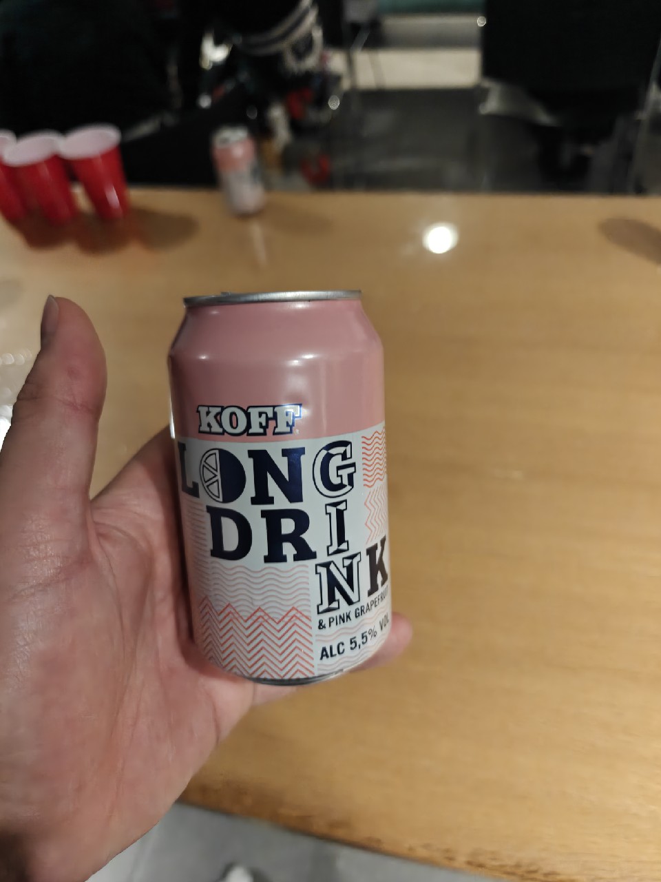 KOFF Long Drink Gin & Pink Grapefruit, Finland