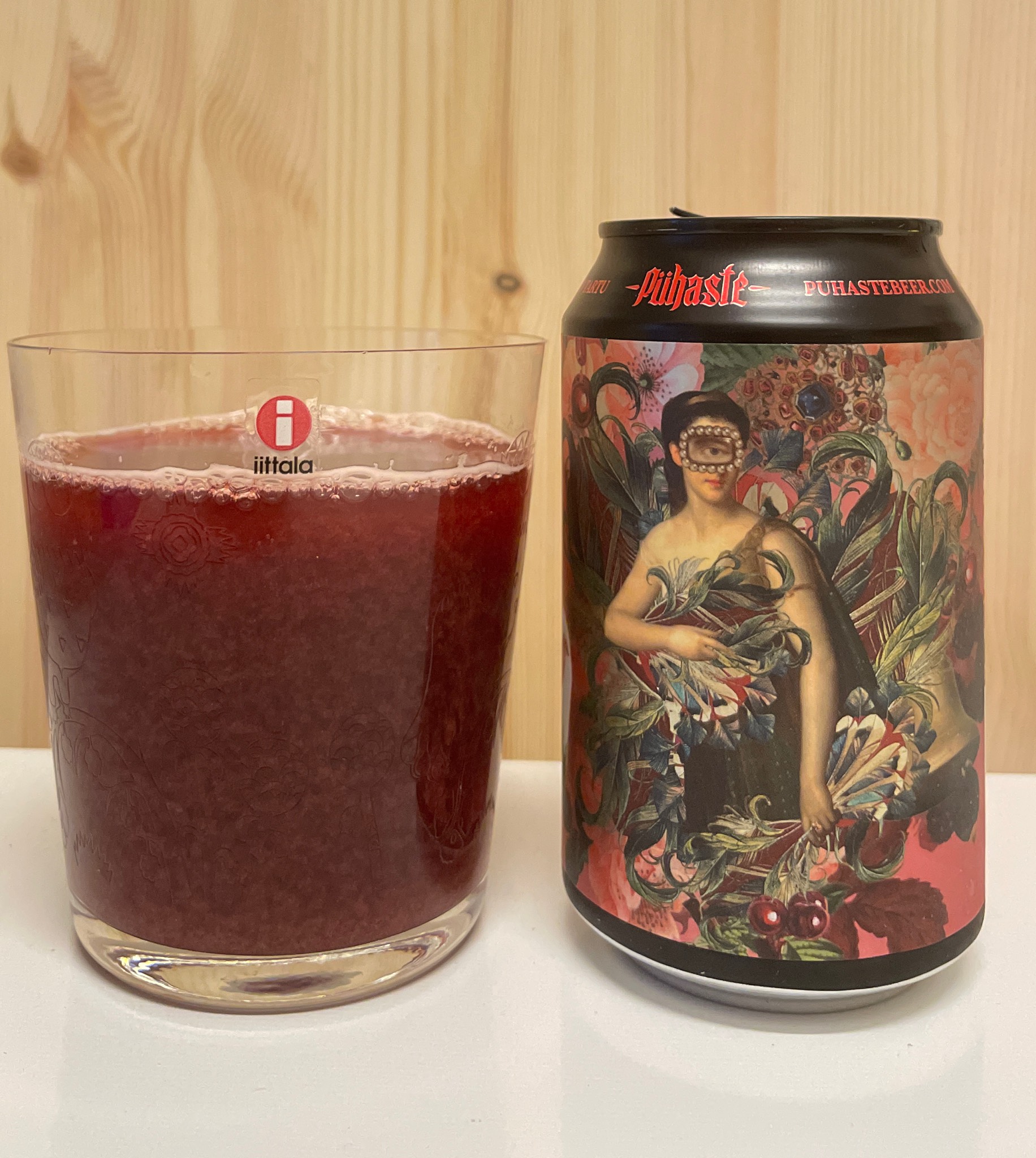 Crimson veil, Estonia