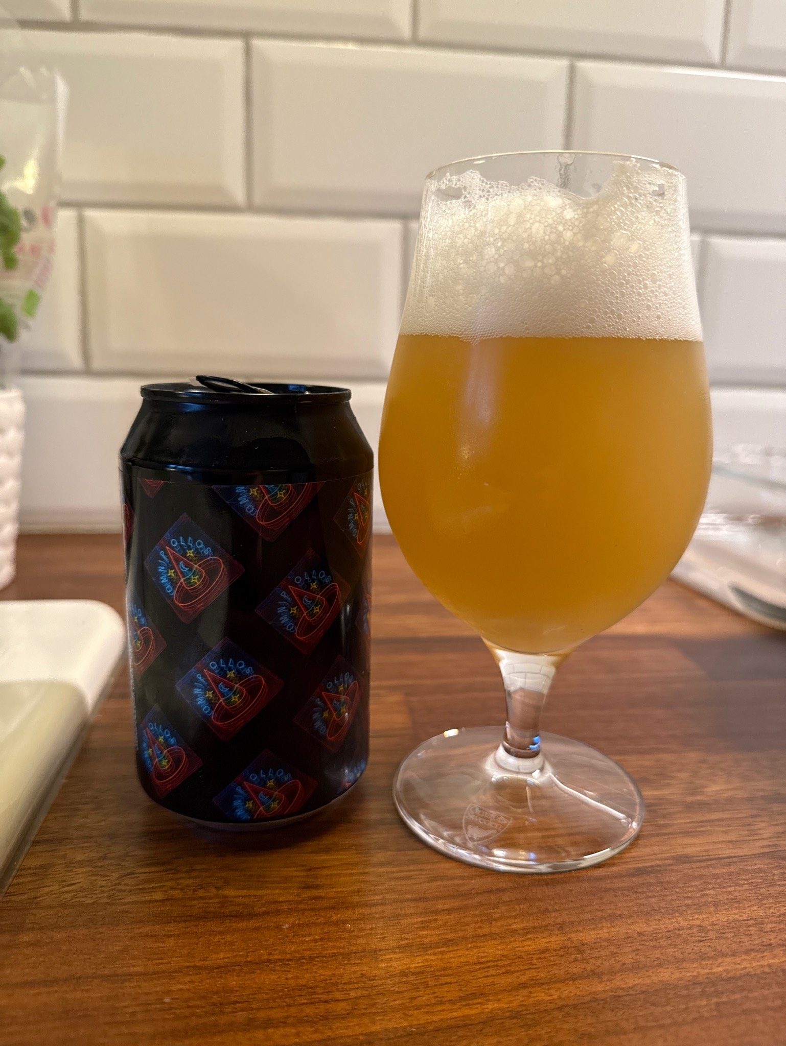 Omnipollos Hatt, Sweden