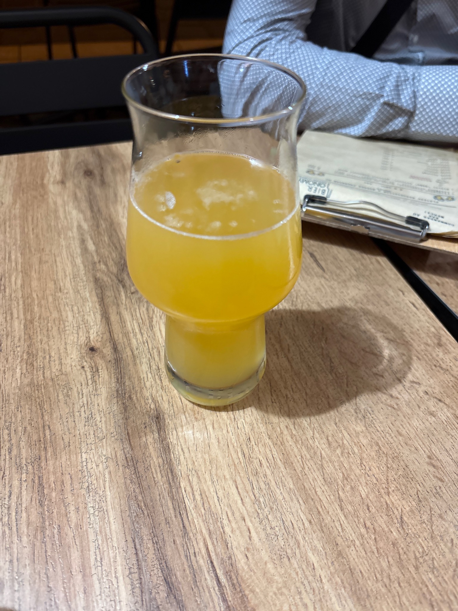 Renaître De Ses Cendres, France