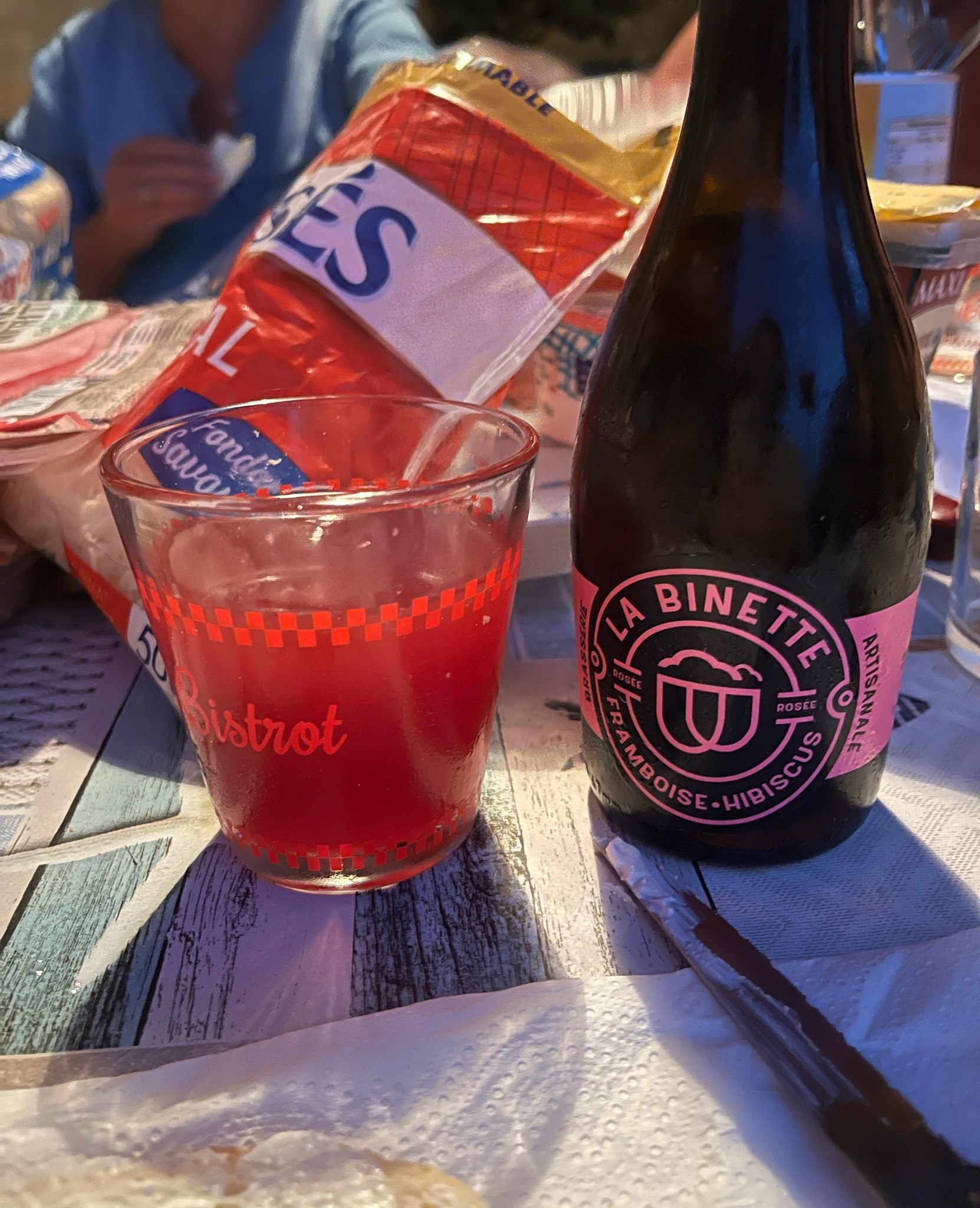 La Binette Rousse, La Binette