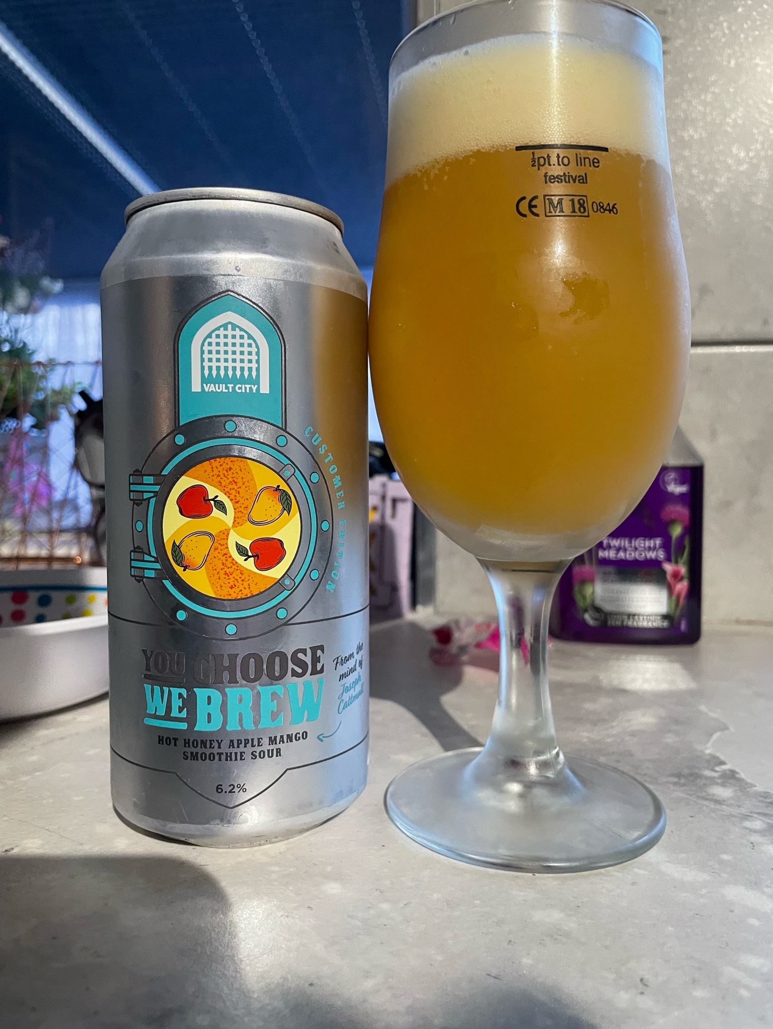 Hot Honey Apple Mango Smoothie Sour, Scotland