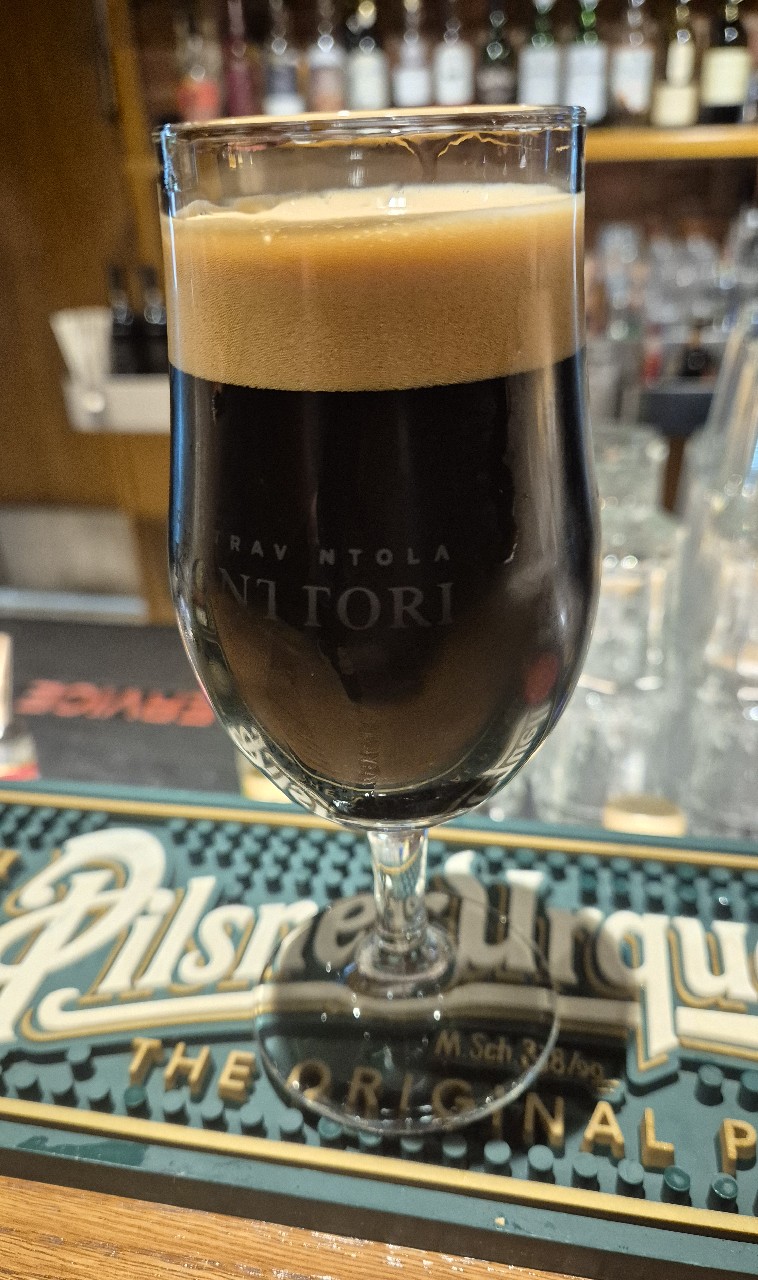 Coffee & Cakes, Hubbard's Cave