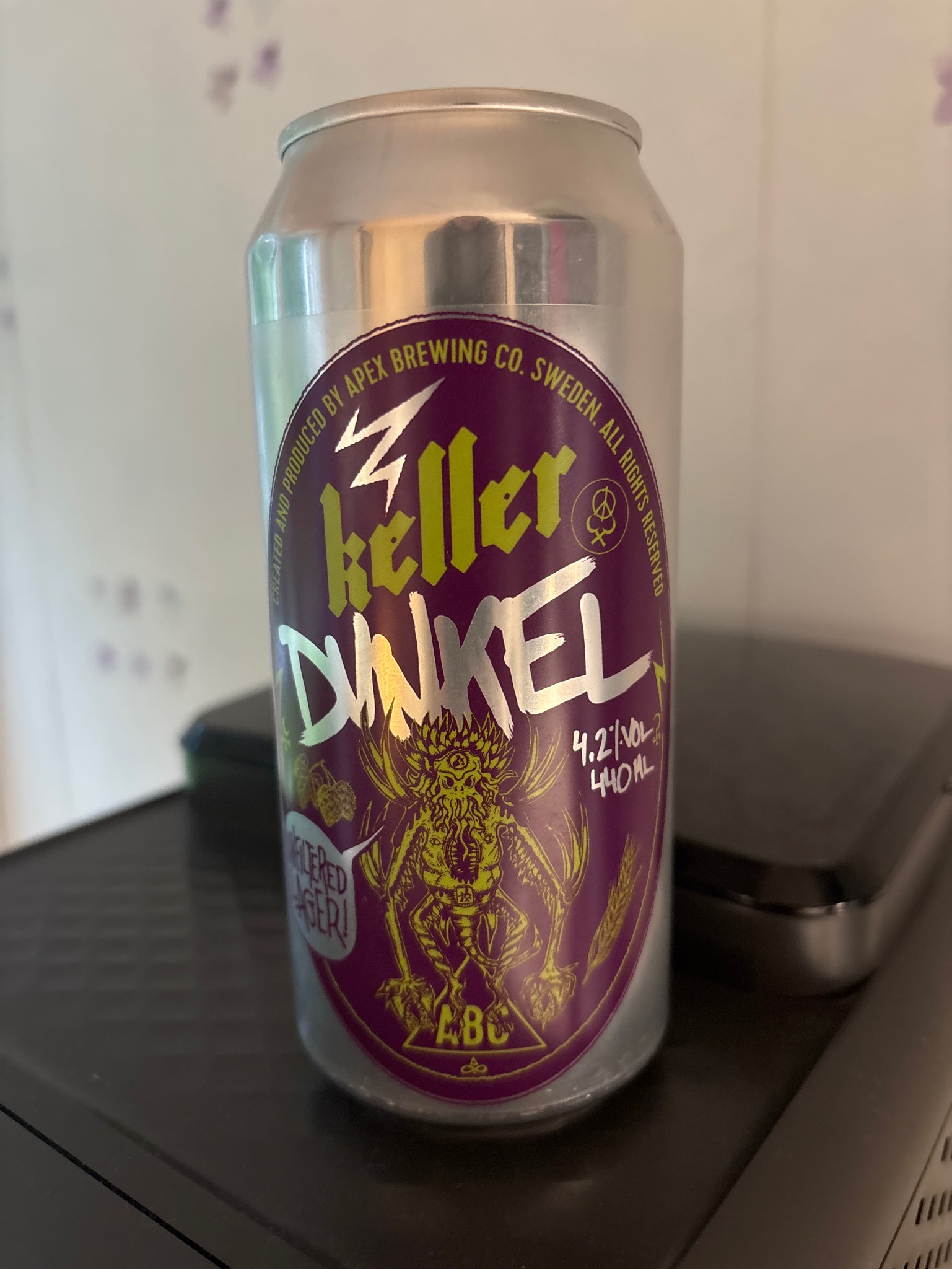 Keller-Dunkel, Sweden