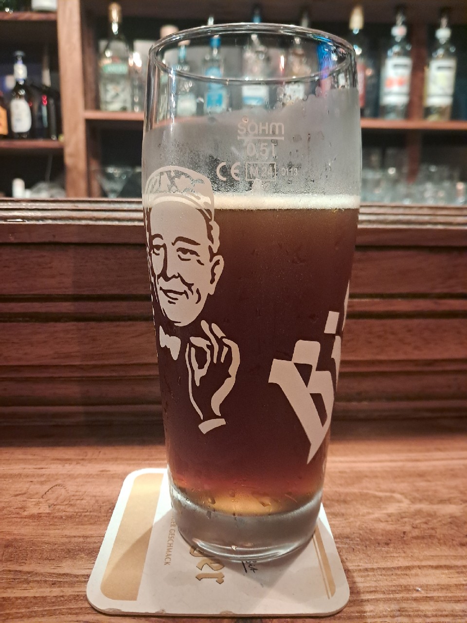 Benediktiner Weissbier Dunkel, Germany