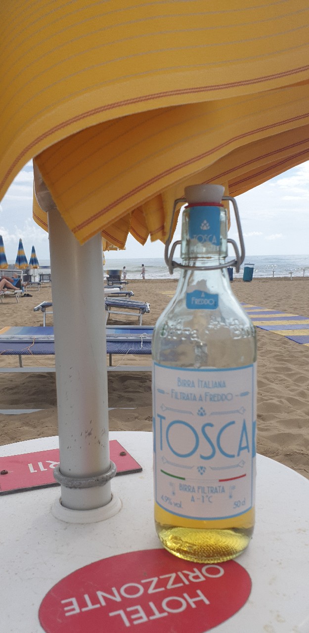 Tosca Filtrata a Freddo, Italy