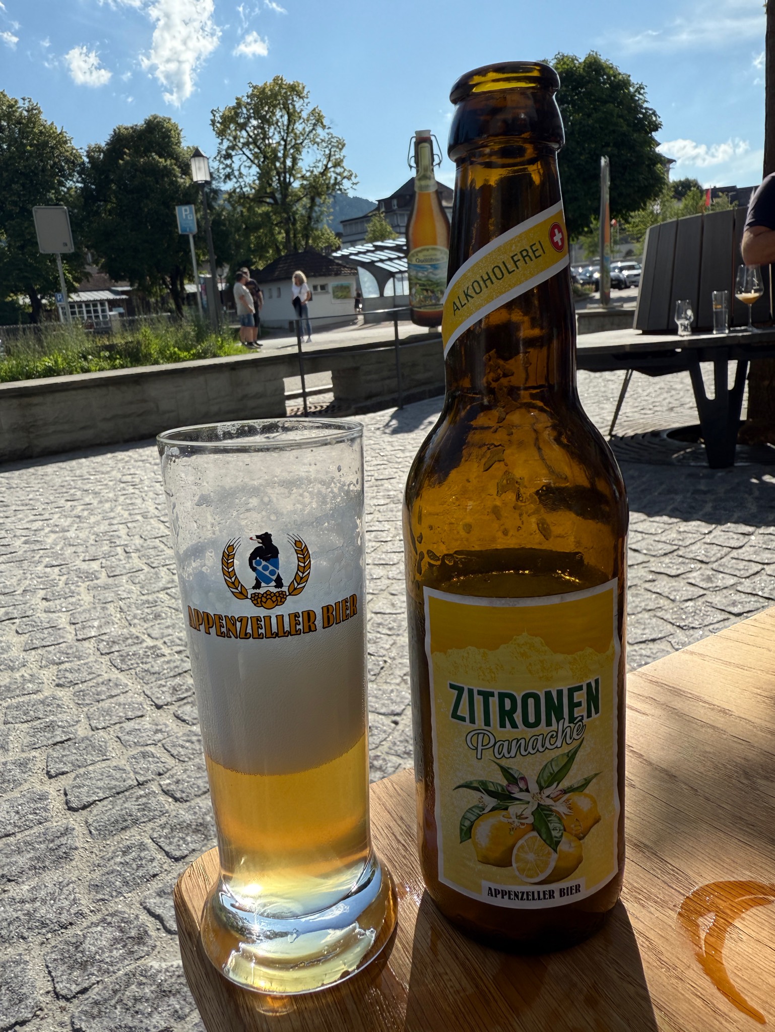 Zitronen Panaché, Switzerland