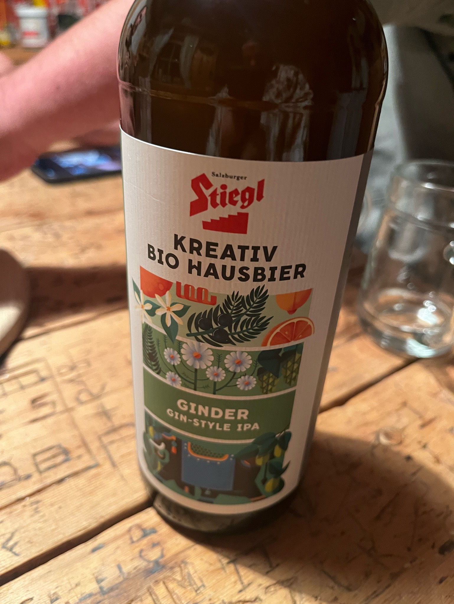 Stiegl Hausbier Nr. 49: Ginder, Austria