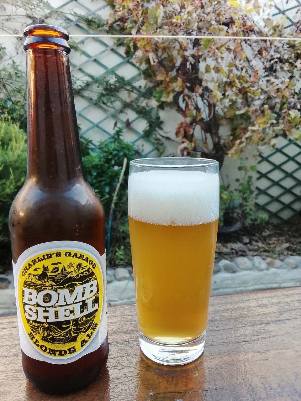 Bombshell, Charlie's Garage Craft Brewery
