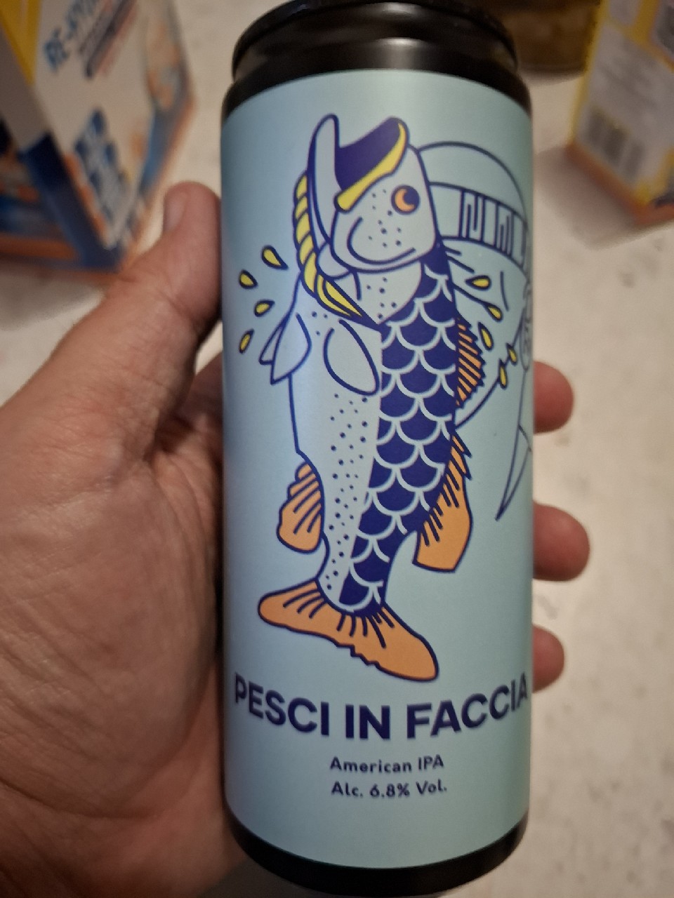 Pesci In Faccia, Italy