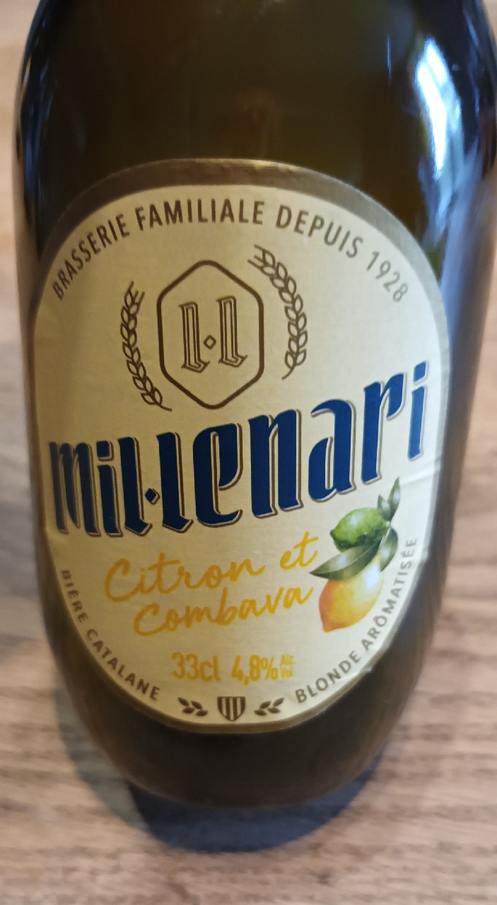 Mil.lenari Citron Et Combava, France